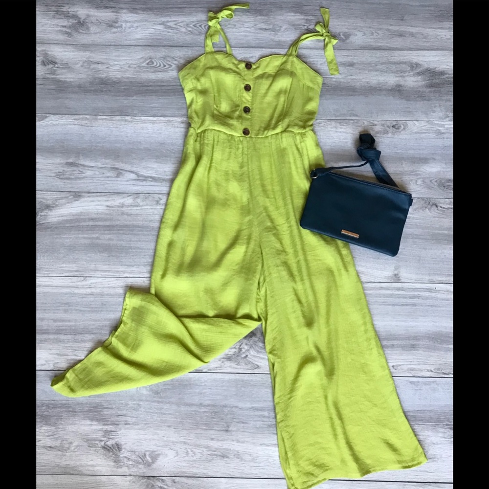 Jumpsuit and handbag
